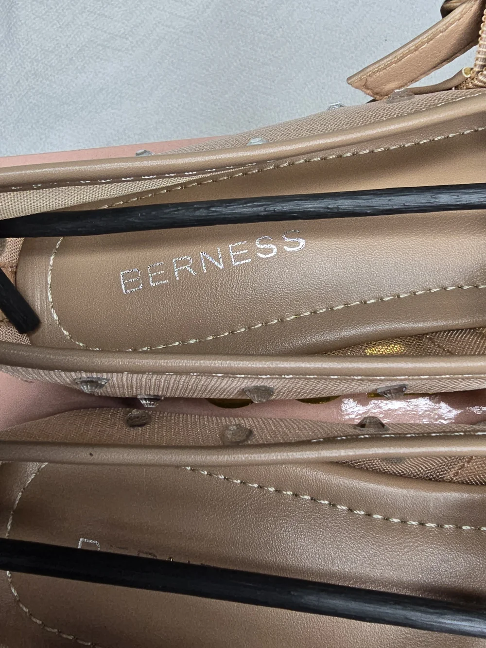 Berness Rhinestone Mary Jane Flats – Nude – Size 9